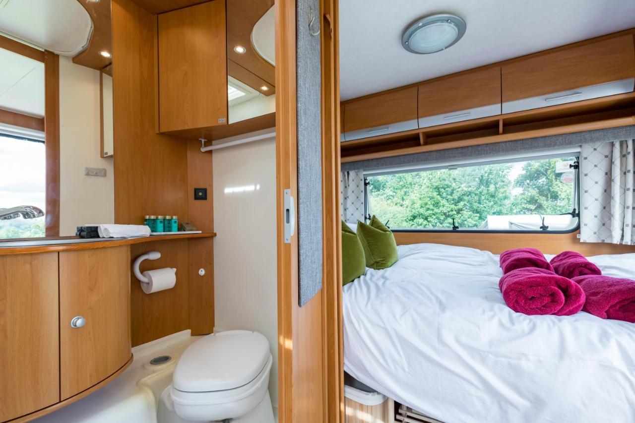 Cosy Caravan On Luxury Campsite Hulme End 외부 사진