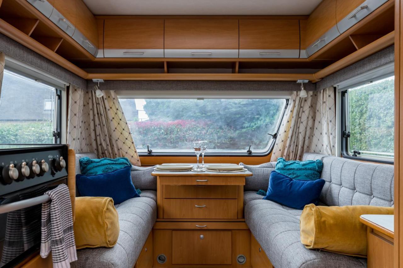 Cosy Caravan On Luxury Campsite Hulme End 외부 사진