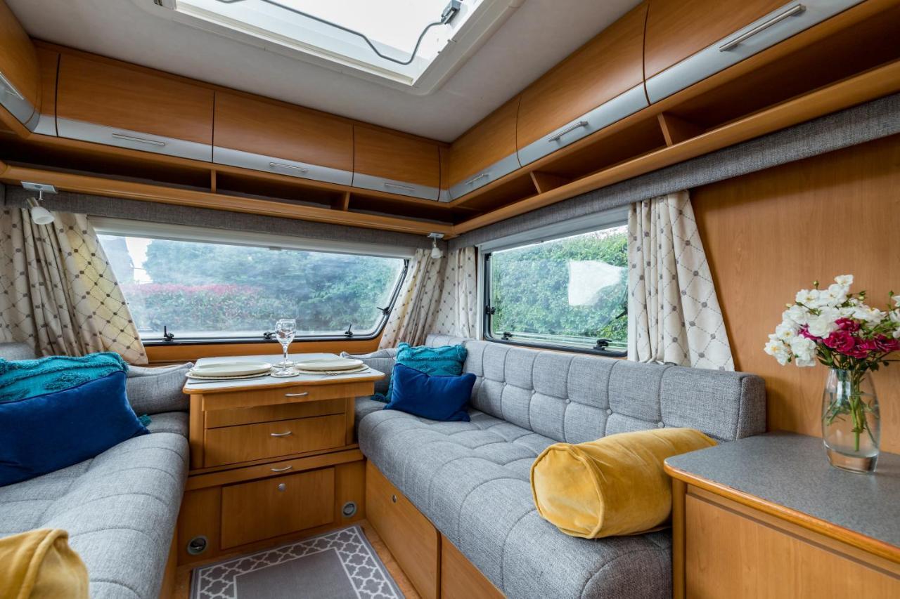 Cosy Caravan On Luxury Campsite Hulme End 외부 사진