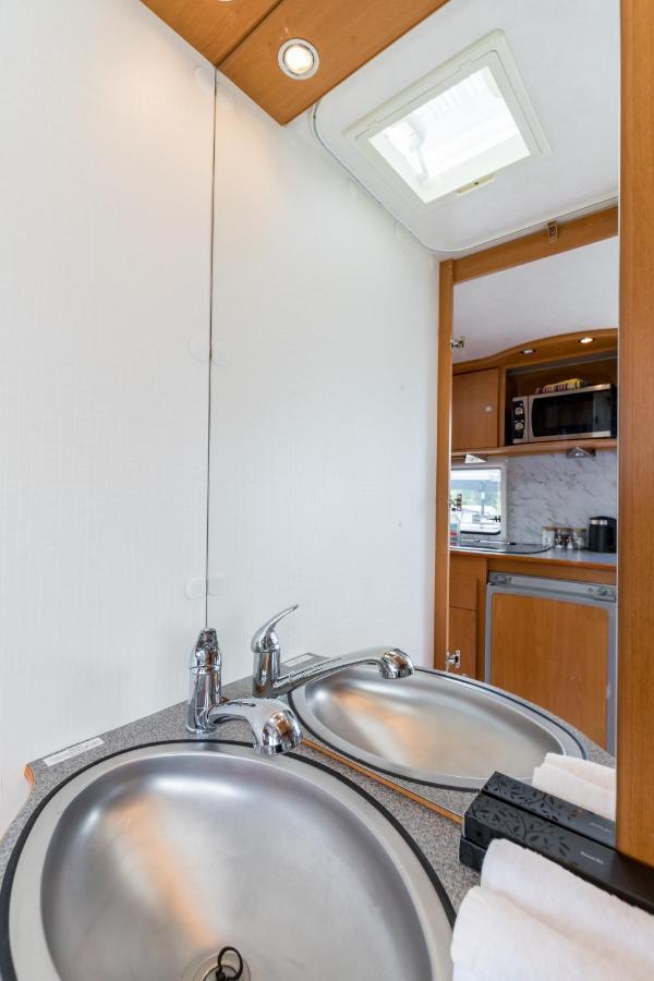 Cosy Caravan On Luxury Campsite Hulme End 외부 사진