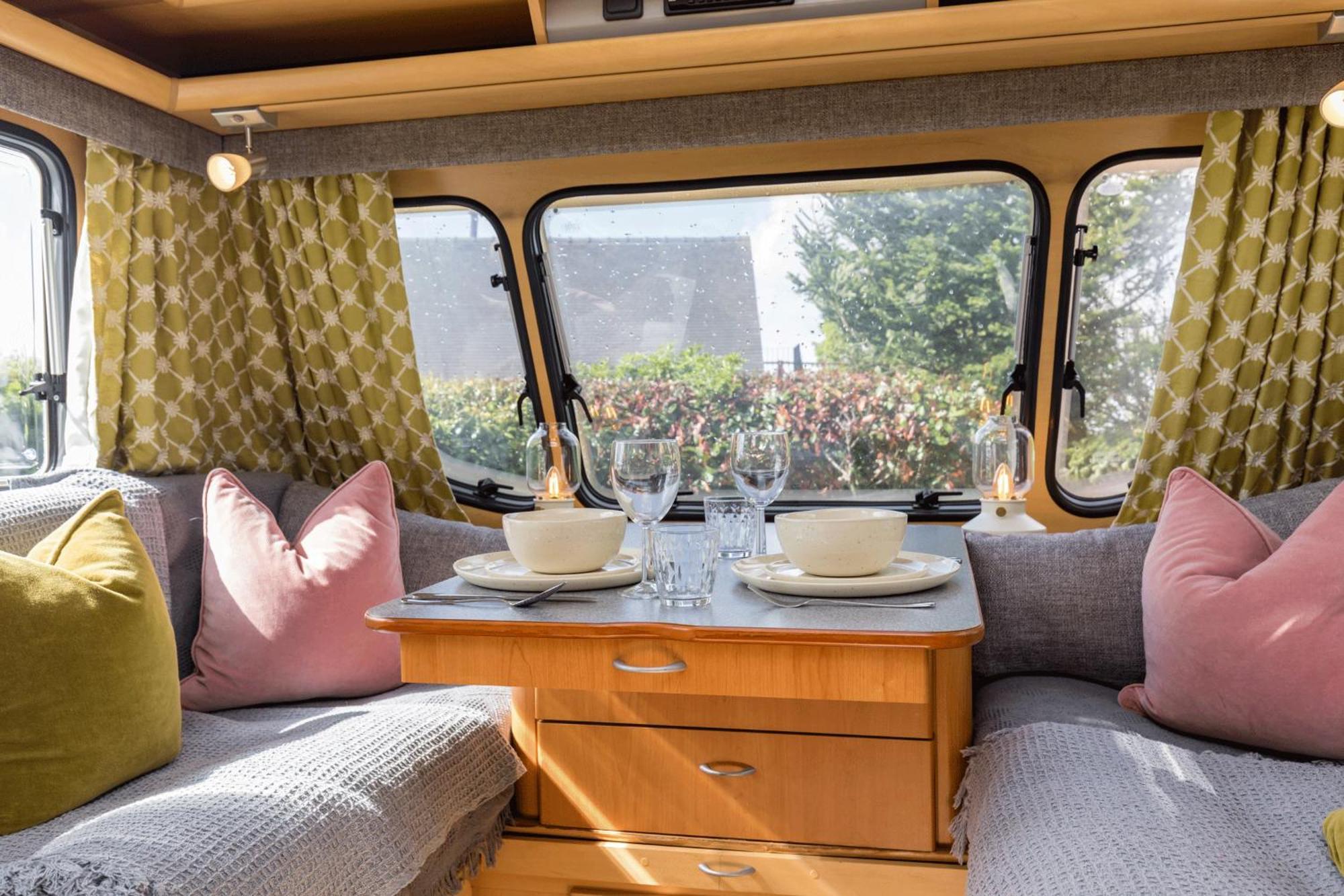 Cosy Caravan On Luxury Campsite Hulme End 외부 사진
