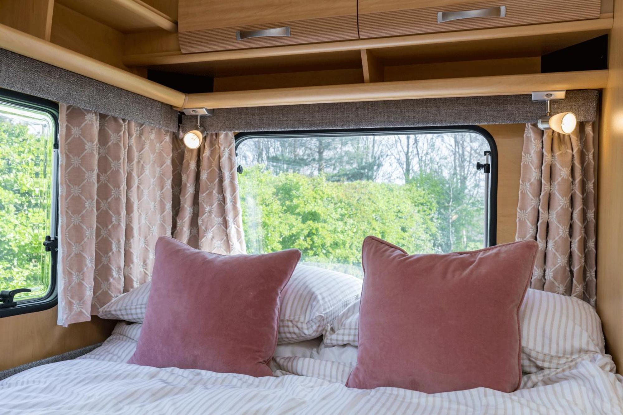 Cosy Caravan On Luxury Campsite Hulme End 외부 사진