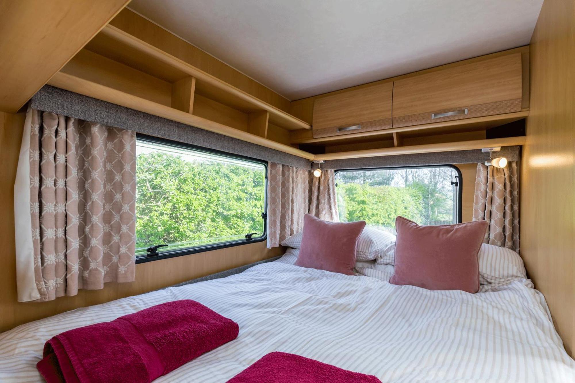 Cosy Caravan On Luxury Campsite Hulme End 외부 사진
